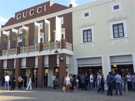 gucci factory outlet italy|gucci outlet store in italy.